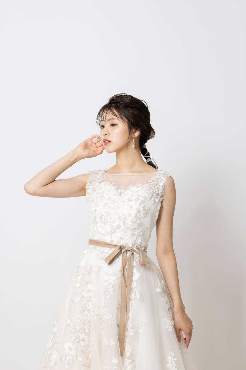 ウエディングドレス