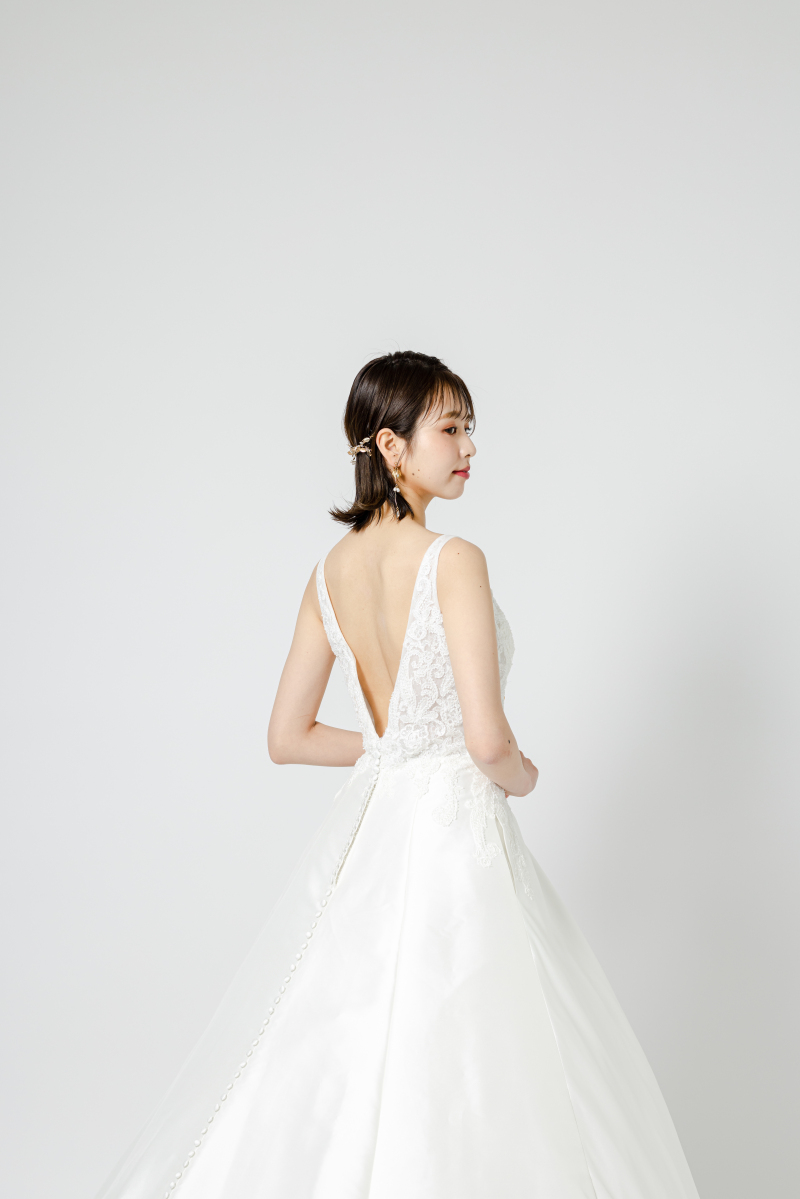 ウエディングドレス