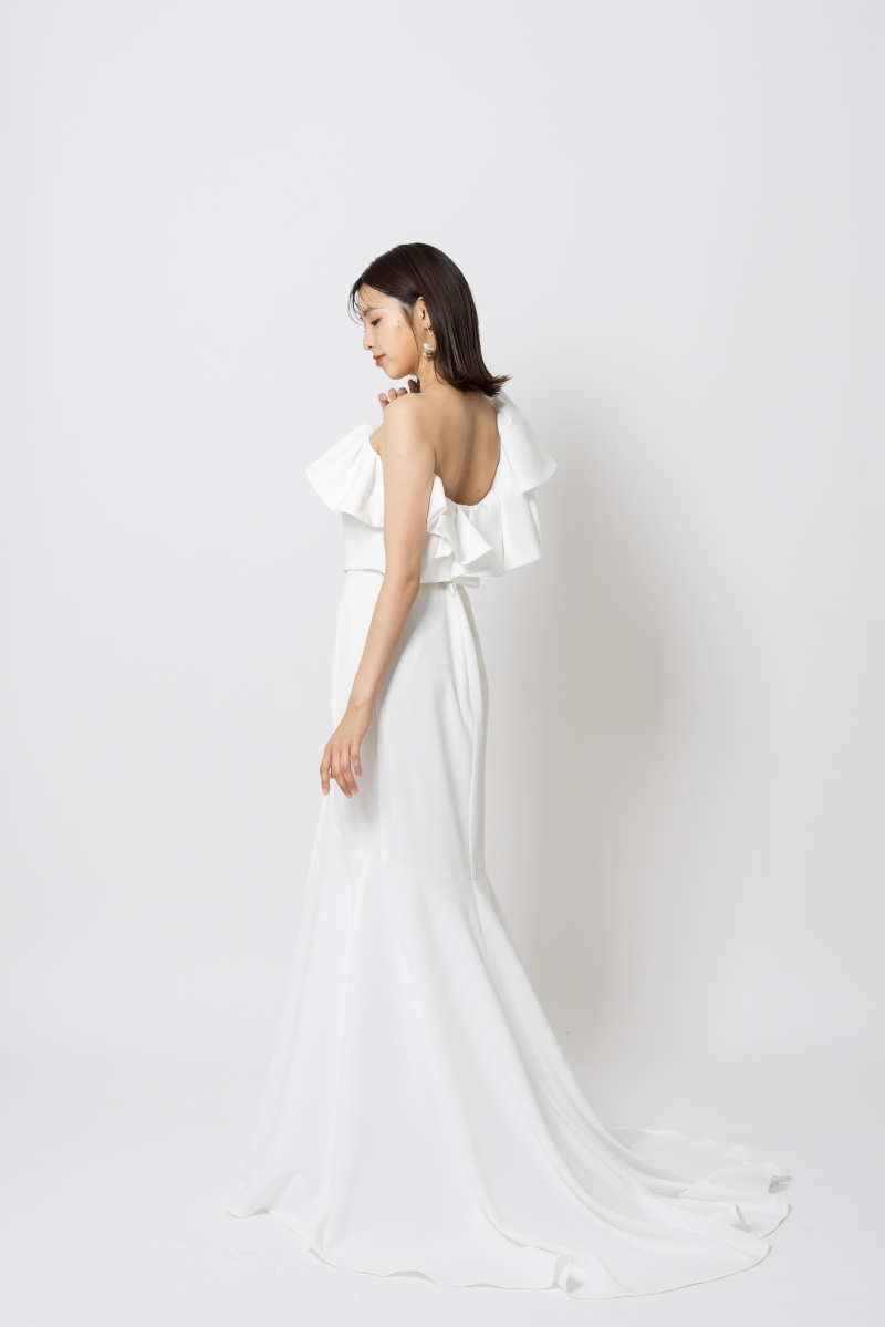 ウエディングドレス