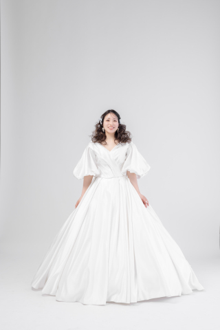 ウエディングドレス