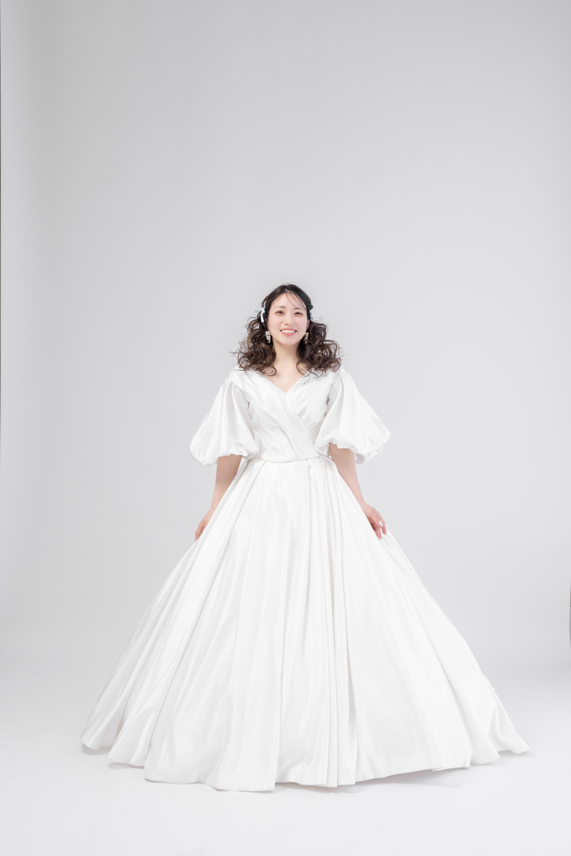 ウエディングドレス