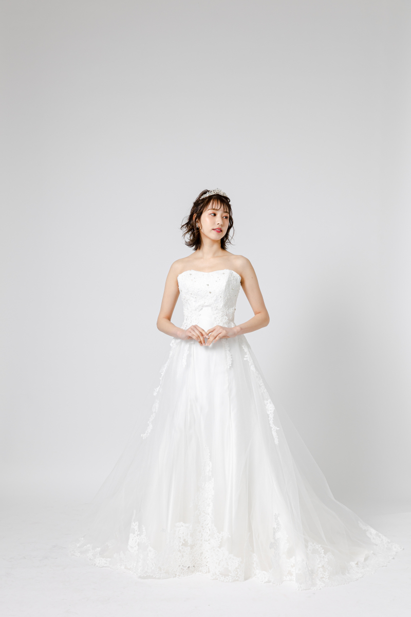 ウエディングドレス