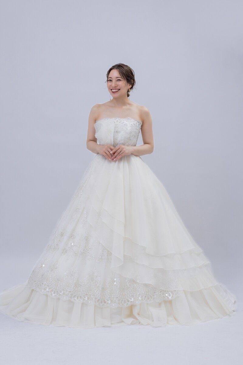 ウエディングドレス