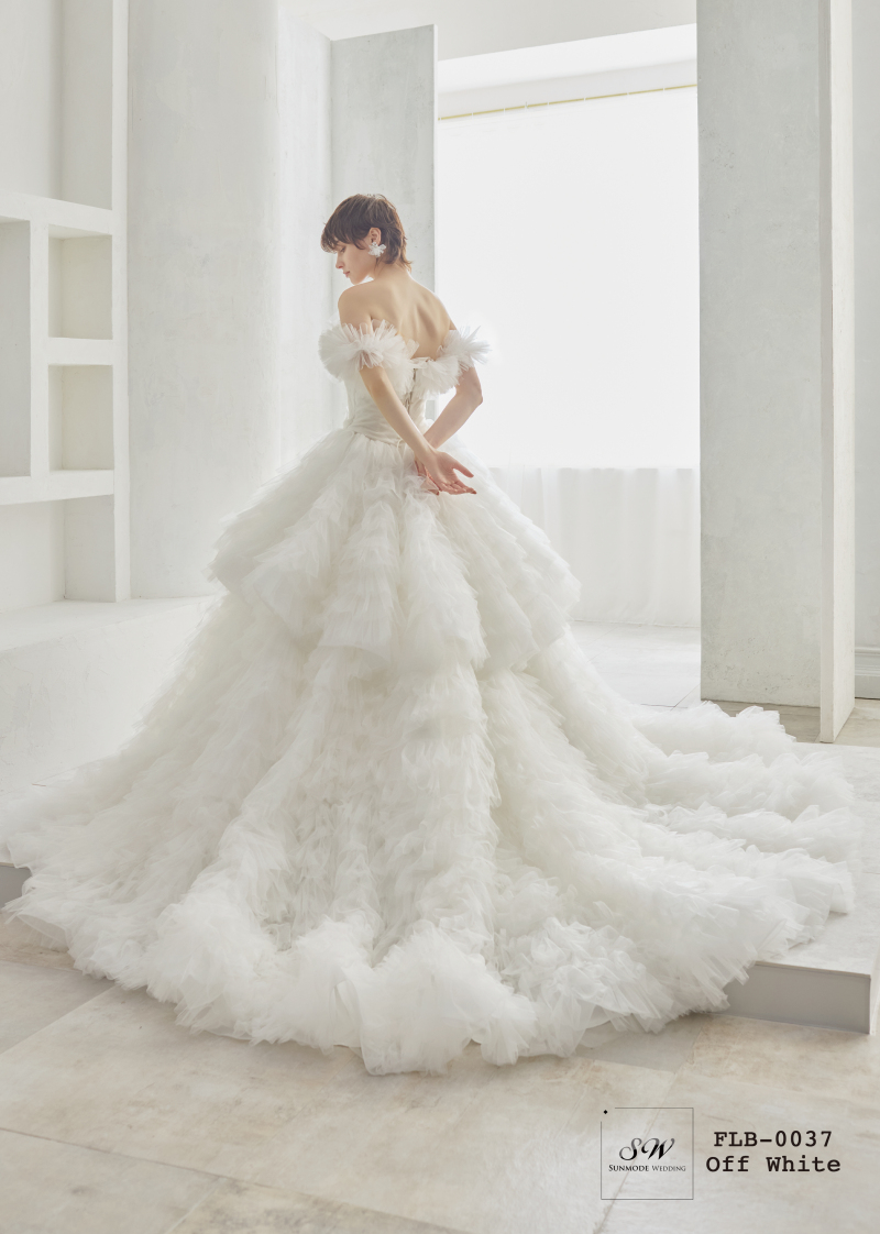 ウエディングドレス