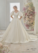 ウエディングドレス