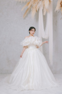 ウエディングドレス