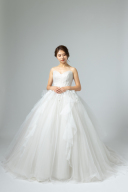 ウエディングドレス