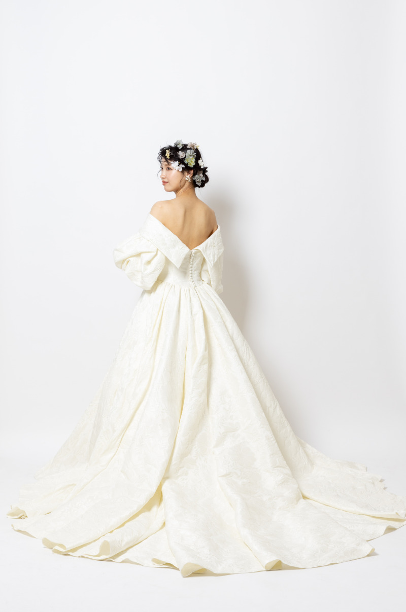 ウエディングドレス