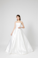 ウエディングドレス