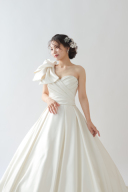 ウエディングドレス