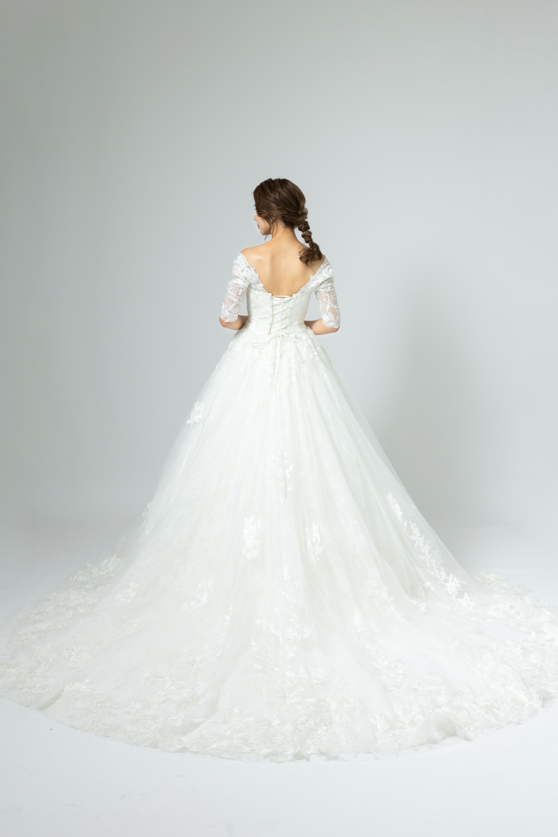 ウエディングドレス