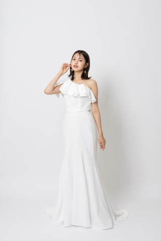 ウエディングドレス