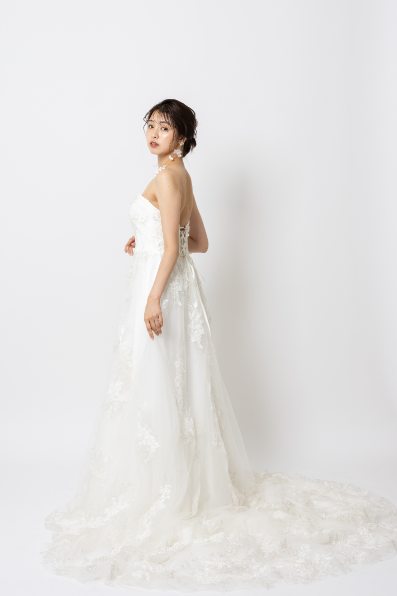 ウエディングドレス