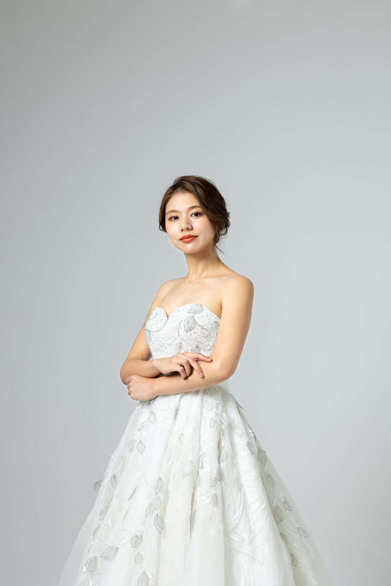 ウエディングドレス