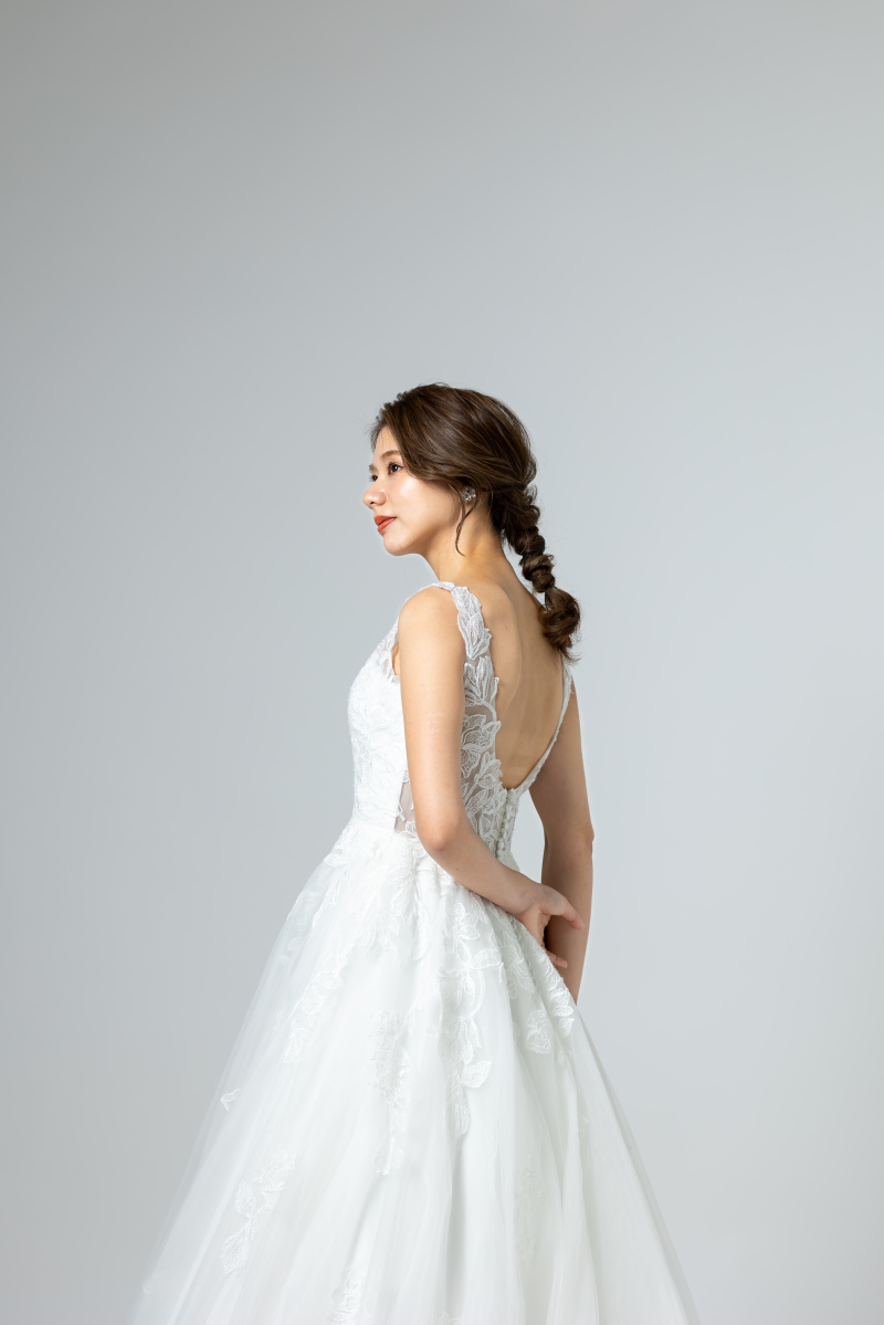 ウエディングドレス