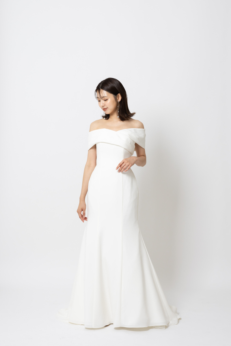 ウエディングドレス