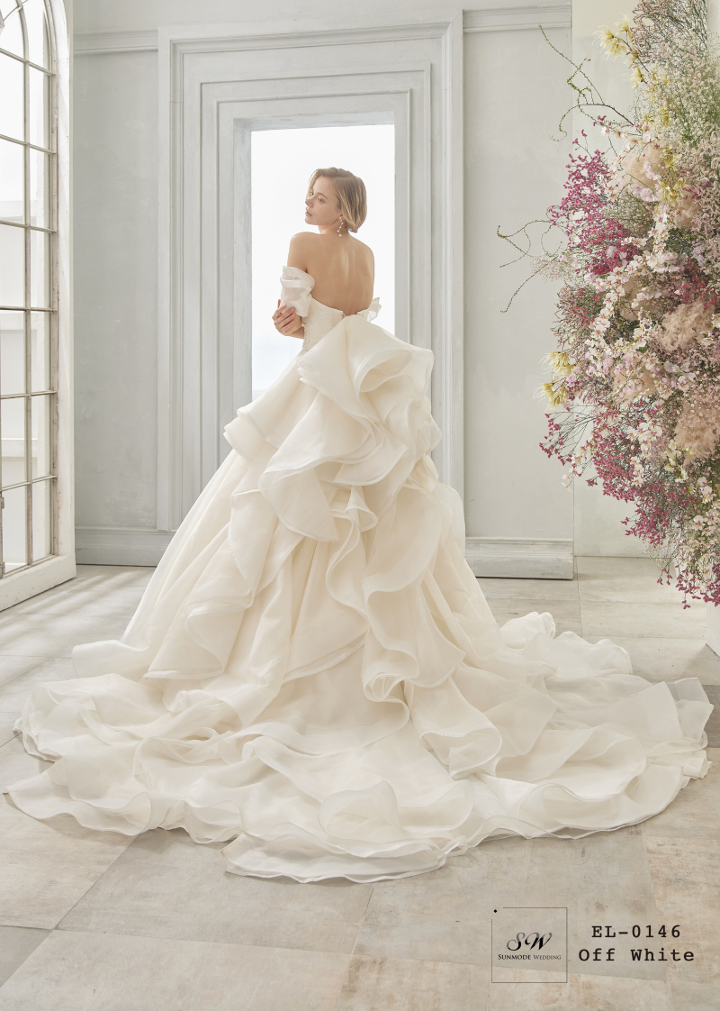 ウエディングドレス