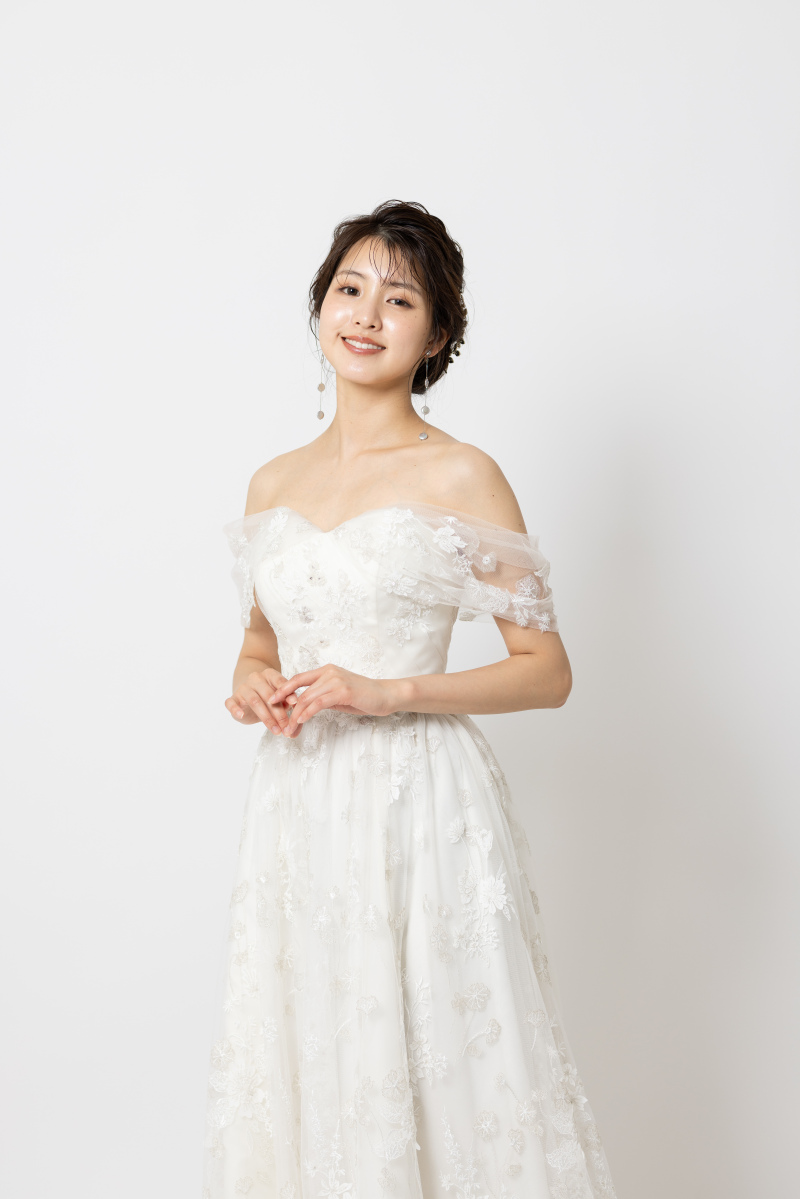 ウエディングドレス