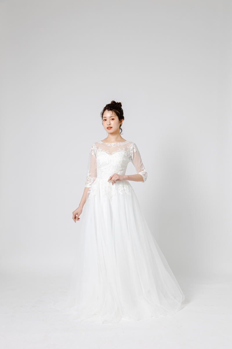 ウエディングドレス