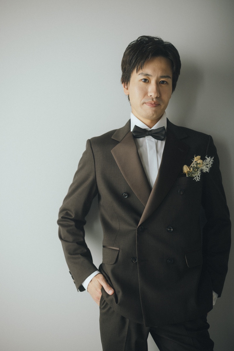 タキシード姿のソロショットもかっこよく表現できる