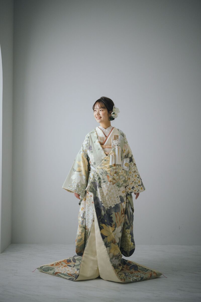 彩り纏う和装姿