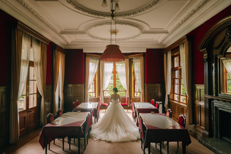 ドレスの後ろ姿がとってもキレイに残せる♪