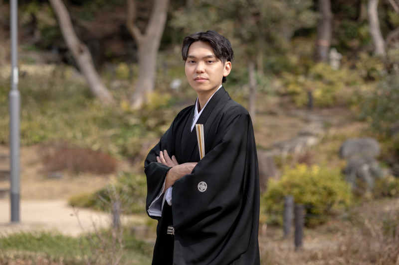 凛と佇む晴れ姿