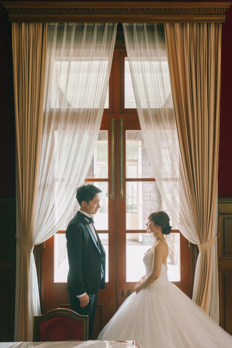 大きな窓を活かしてオシャレな雰囲気