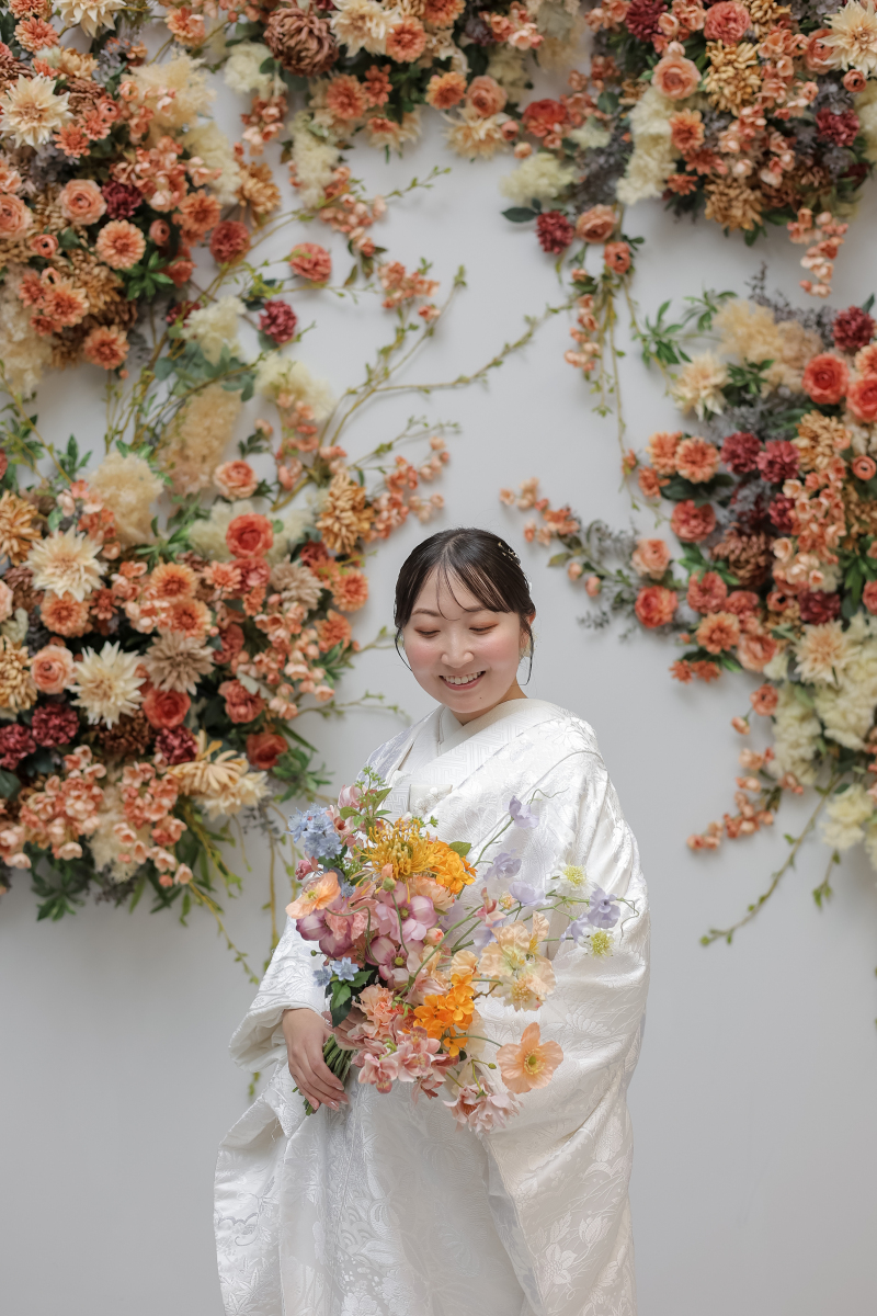 花々に彩られる和の美