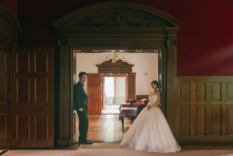館内にある扉の一つ一つも素敵な背景に