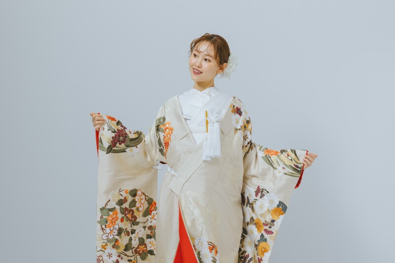 studio clori. TOKYO 新宿店_色打掛・着物が豊富