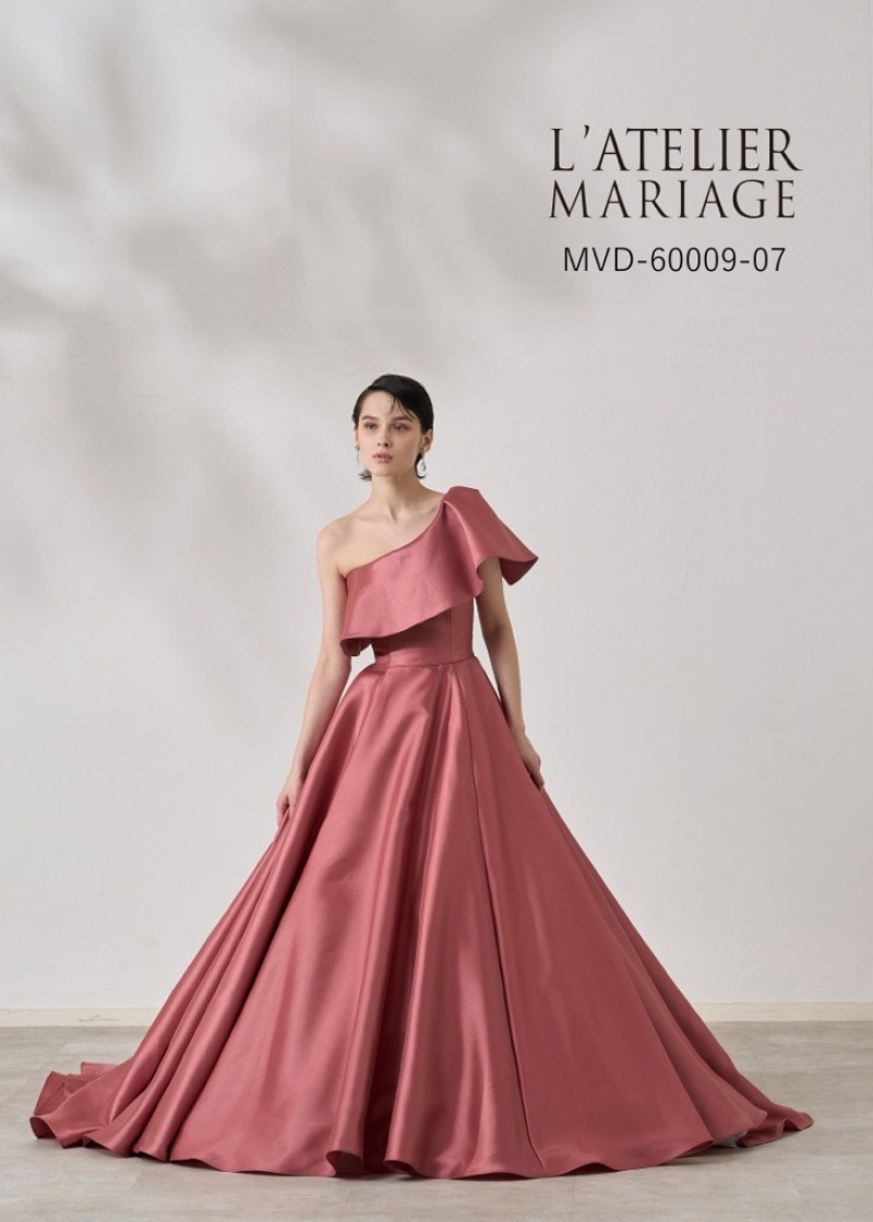 studio clori. TOKYO 新宿店_衣装の試着ができる