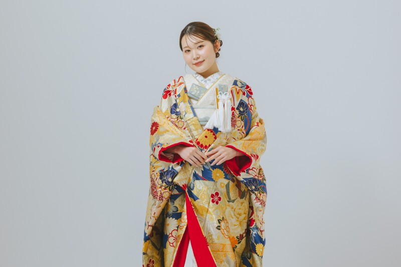 studio clori. TOKYO 新宿店_色打掛・着物が豊富