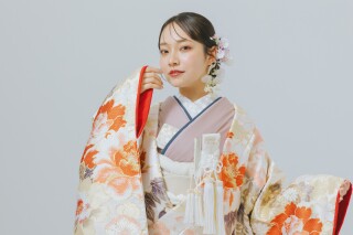 「これだ」と思える色打掛に