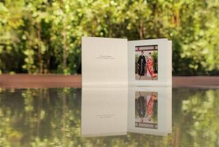 台紙写真(四つ切り)2ポーズ×2冊