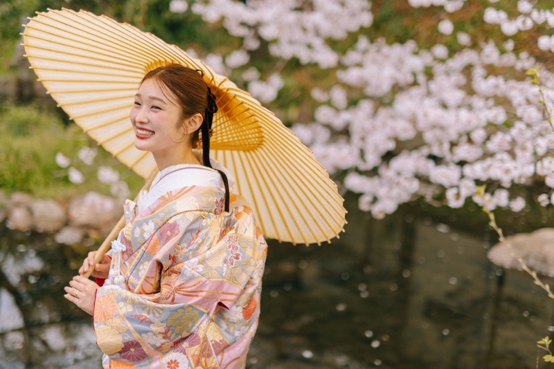 studio clori. TOKYO 新宿店_色打掛・着物が豊富