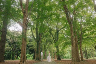 【大人気♪自然溢れる空間で】代々木公園ドレスロケーションプラン◆全カットデータ+ヘアメイク込み