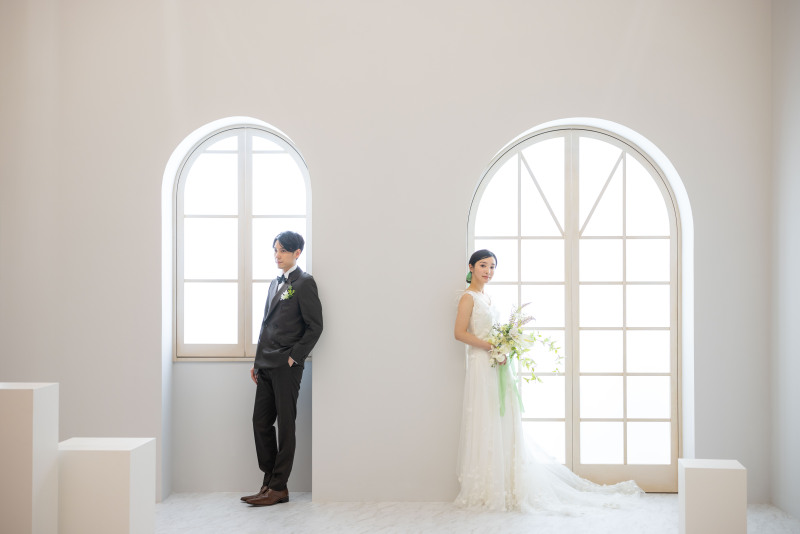 【セットプランがお得♪】チャペルスタジオ+ドレスロケーションプラン♪衣裳2着目無料！全カットデータ付き★カラードレスも選べる！