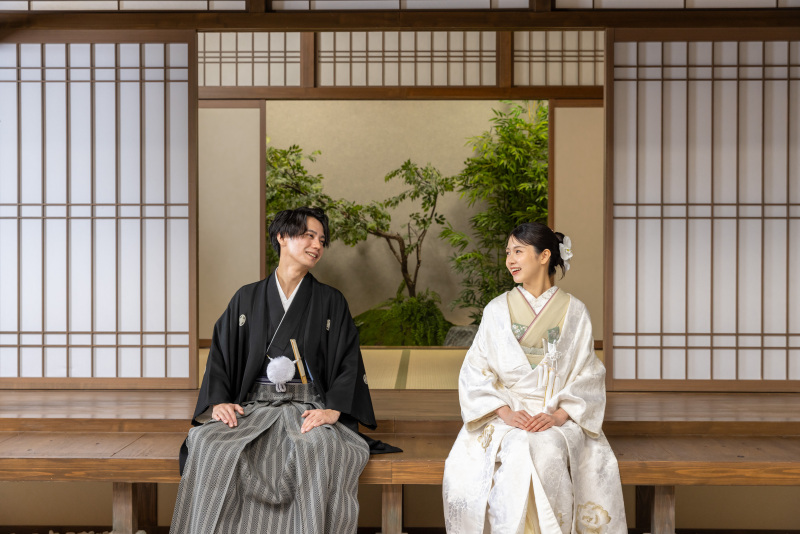 【和装がお得に叶う♪】屋内庭園スタジオ+和装ロケーションプラン♪衣裳2着目無料!全カットデータ付き★色打掛も選べる!