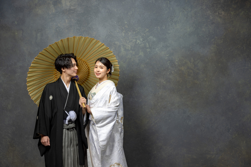 【和装がお得に叶う♪】屋内庭園スタジオ+和装ロケーションプラン♪衣裳2着目無料!全カットデータ付き★色打掛も選べる!