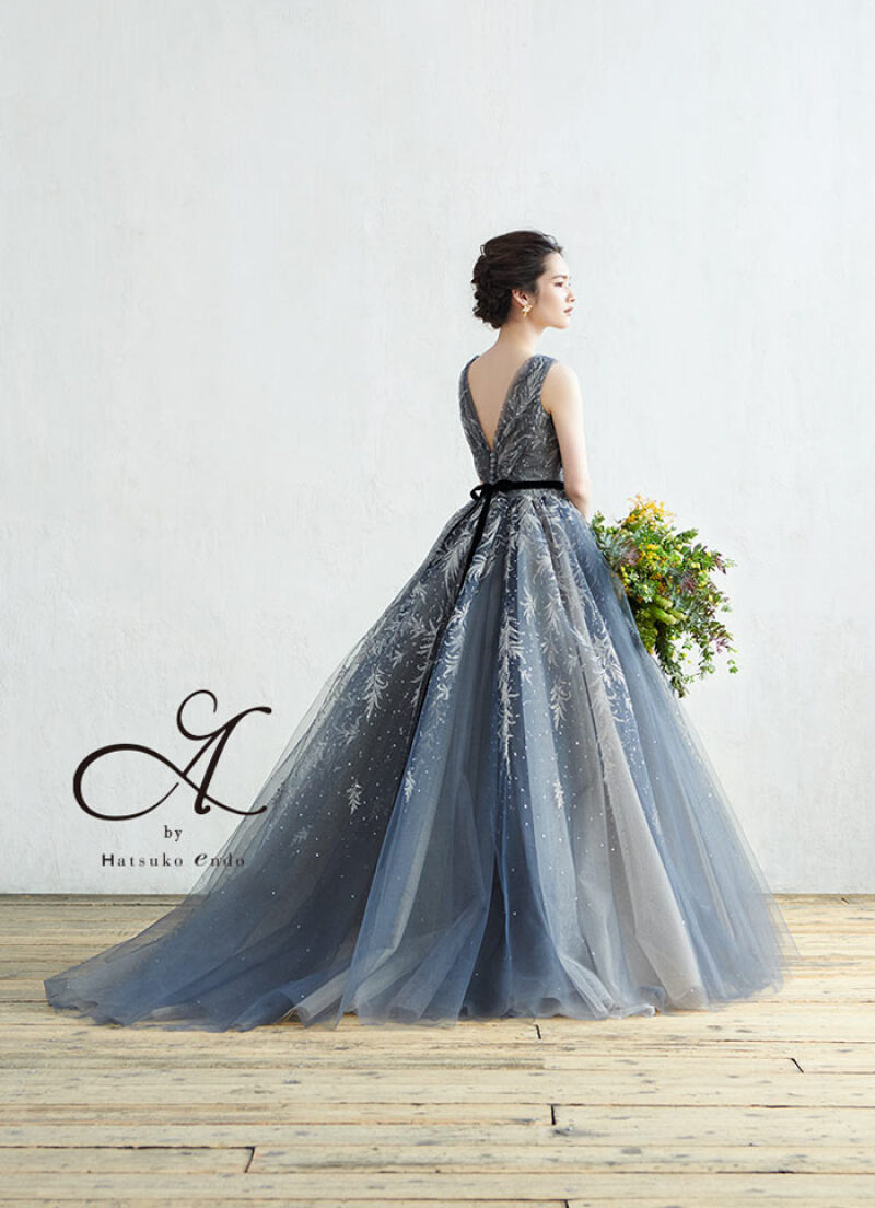 AbyHE-115_Blue-Gray_Noelle