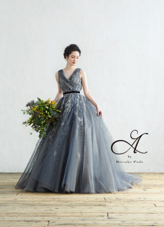 AbyHE-115_Blue-Gray_Noelle