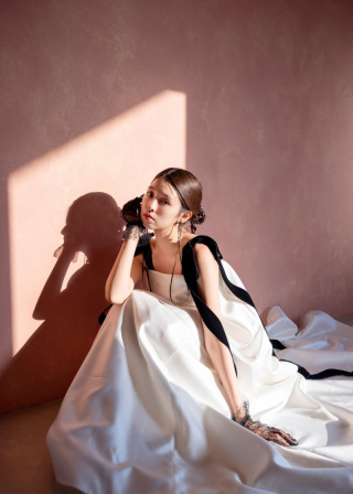 WEDDING PHOTO STUDIO Uni_スタジオ✖️ウエディングドレス