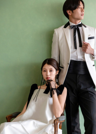 WEDDING PHOTO STUDIO Uni_スタジオ