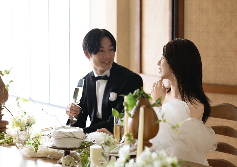 NEW！！【フォト＋会食】PLAN〈洋装1点・6名様〉　★衣裳を着たまま食事会