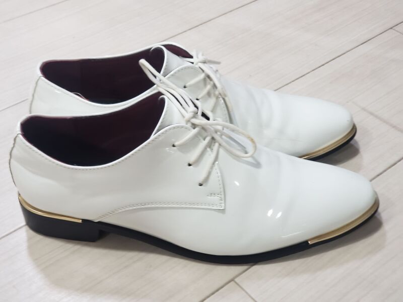 シューズ（ホワイト）