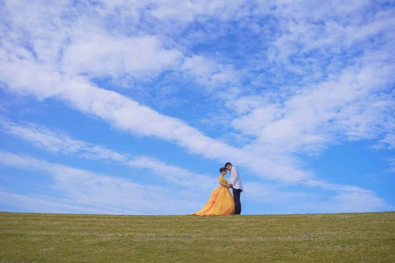 カラードレスにチェンジして次のロケ地へ