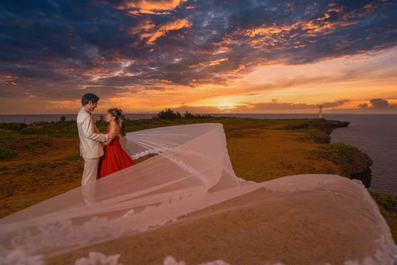 カラードレスも選び放題。全品追加料０円の幸福