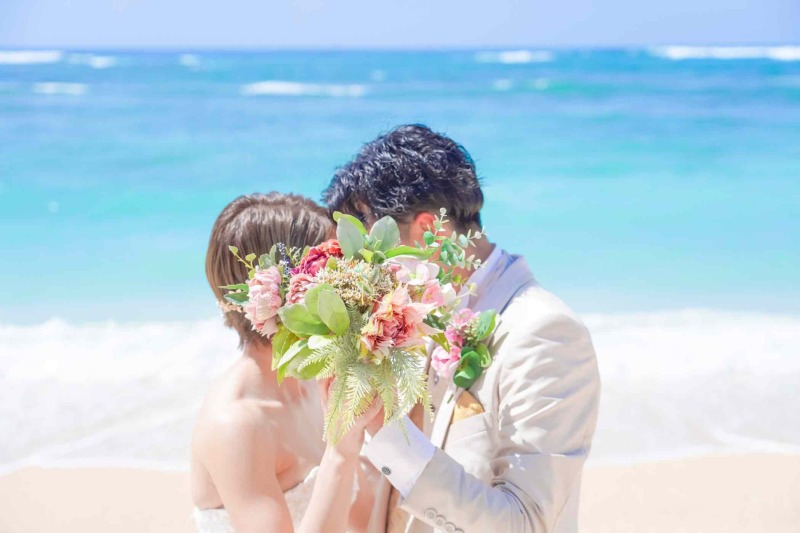 【ビーチでのウォーターインプラン】ビーチ/グリーン/ウォーターイン撮影&yen;62,000 ♪♪沖縄県在住の方&yen;55,800円！