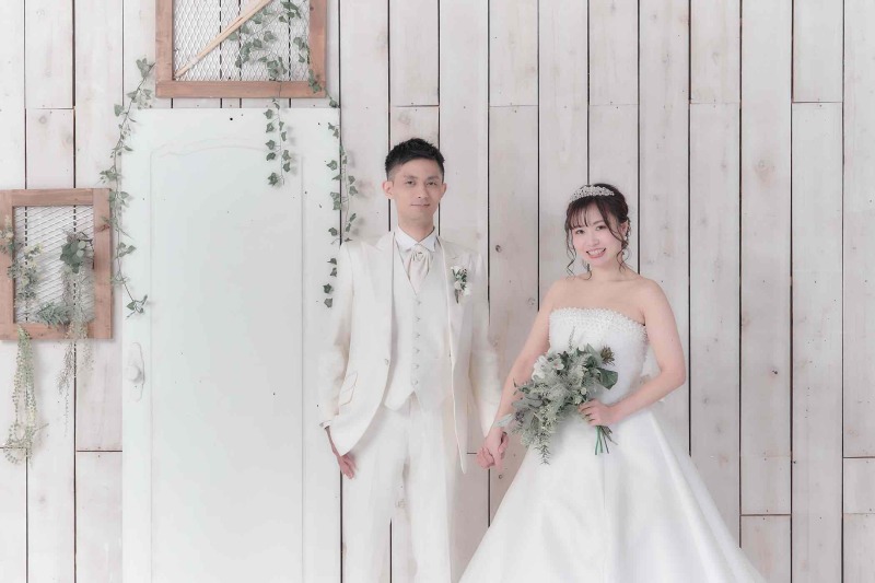 【スタジ&ビーチフォトプラン】スタジオでの撮影&ヤシの木ビーチフォト¥64,000 ♪♪沖縄県在住の方¥57,600!